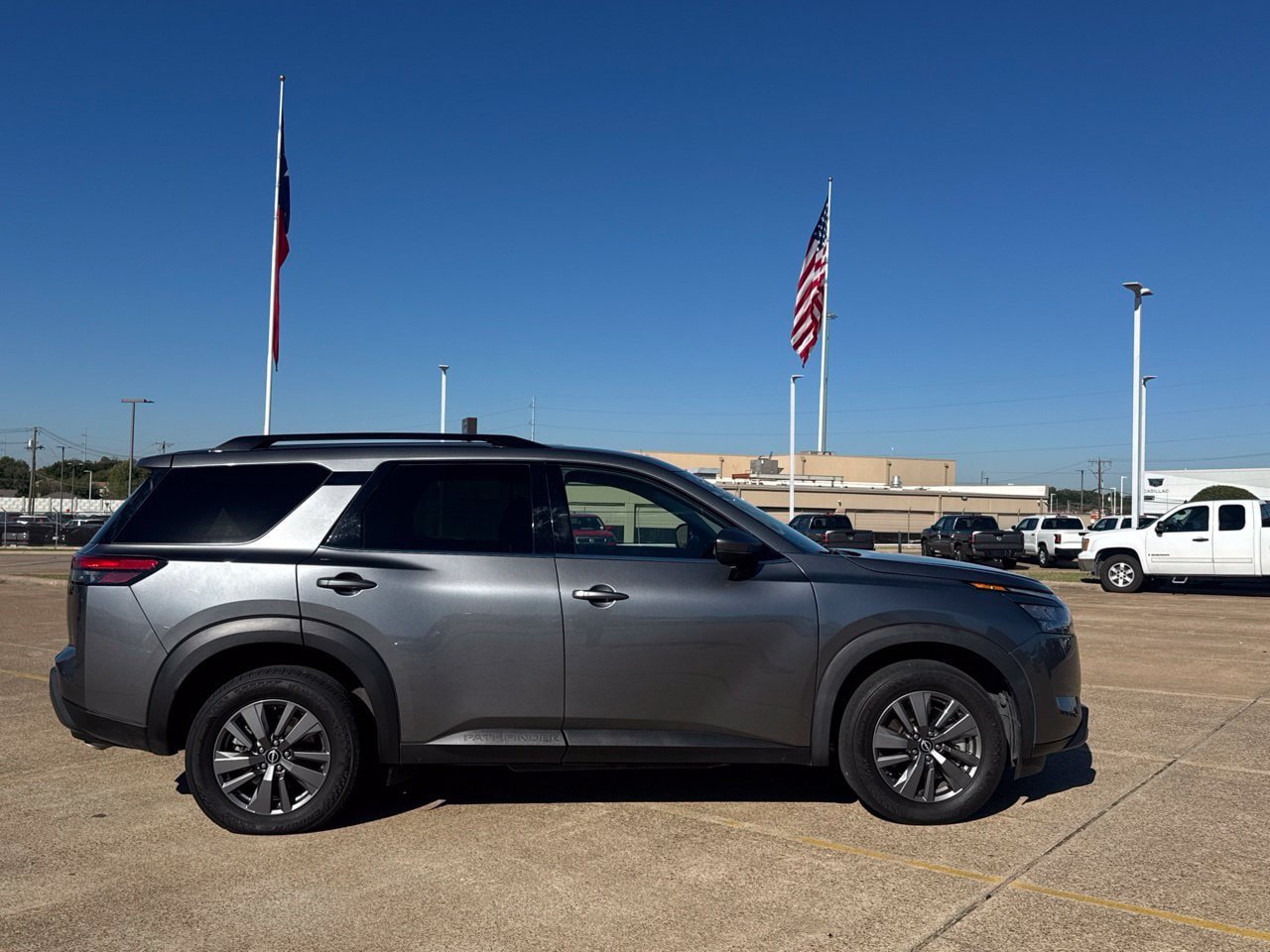 Certified 2024 Nissan Pathfinder SV w/ Cargo Package AWD/4WD image 27