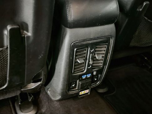 Used 2017 Dodge Durango GT w/ Premium Group AWD/4WD image 29