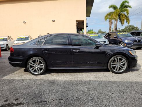 Used 2018 Volkswagen Passat 2.0T S image 14