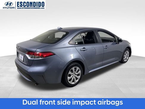 Used 2022 Toyota Corolla LE image 6