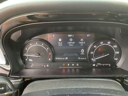 Used 2021 Lincoln Corsair AWD w/ Rear Removable Package Tray image 17