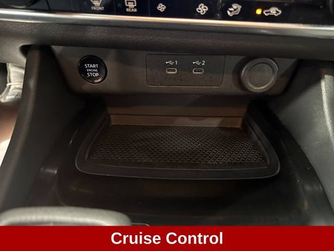 Used 2024 Nissan Rogue SV AWD/4WD image 16