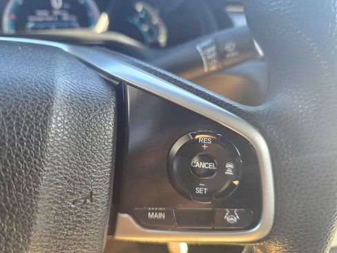 Used 2020 Honda Civic LX image 29