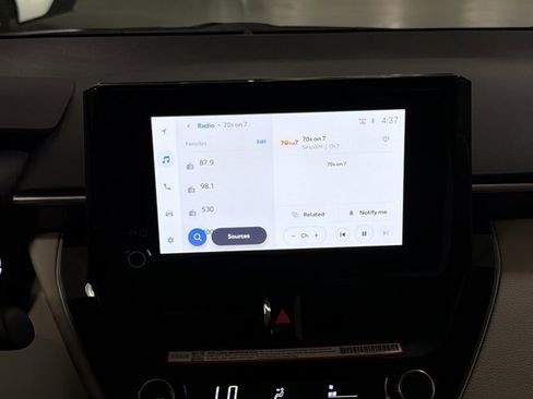 Used 2026 Toyota Corolla LE image 31