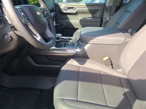 New 2025 Chevrolet Silverado 1500 LTZ image 21