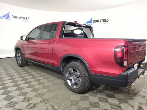 Certified 2024 Honda Ridgeline TrailSport image 4