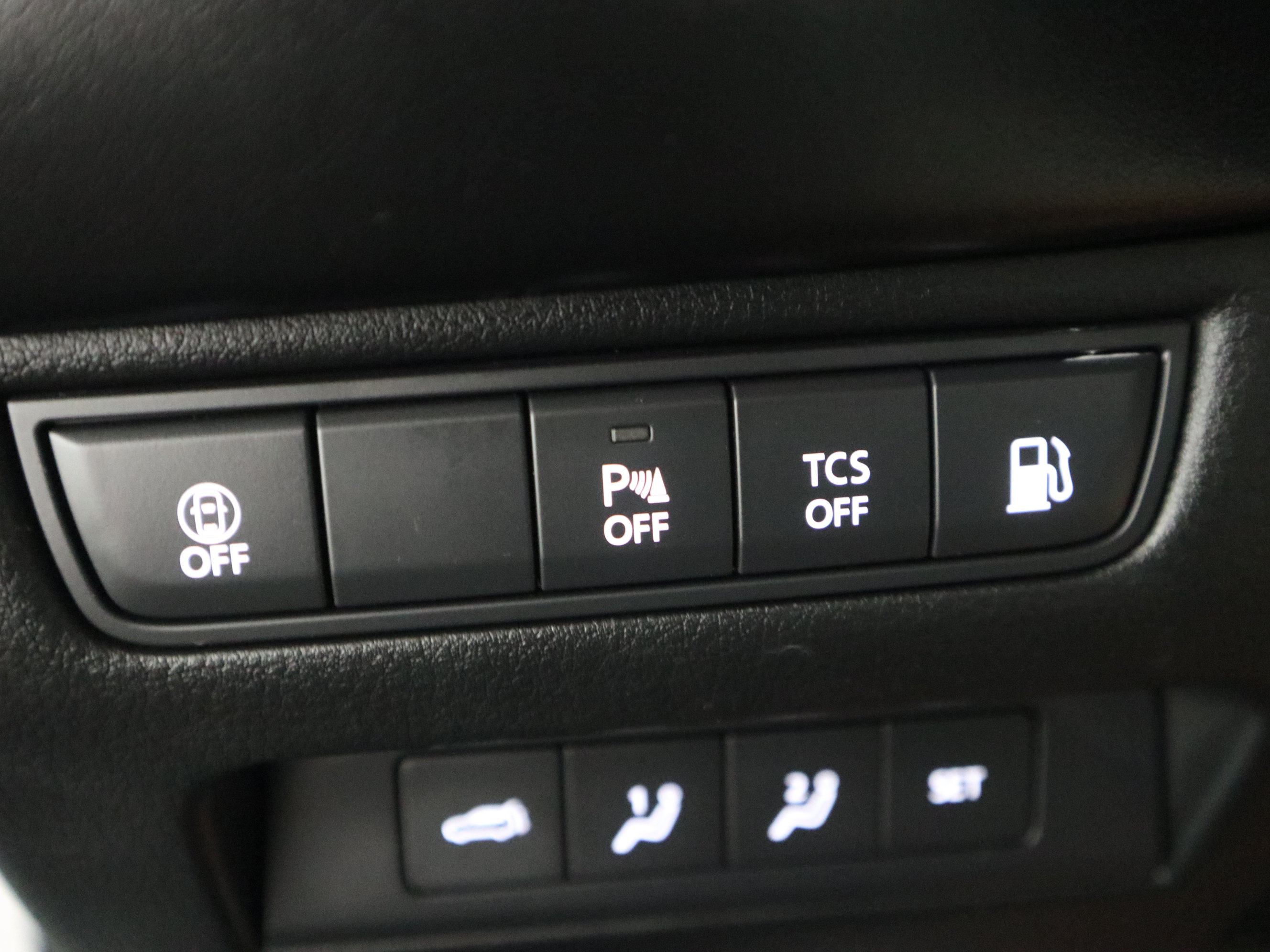 Certified 2026 MAZDA CX-50 AWD 2.5 Hybrid w/ Weather Package image 30