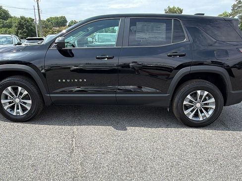 New 2026 Chevrolet Equinox LT FWD image 8