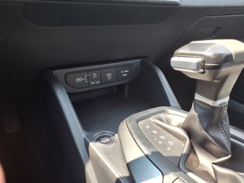 Used 2025 Kia K4 FWD image 28