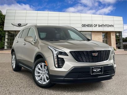 Used 2023 Cadillac XT4 Luxury w/ Cold Weather Package