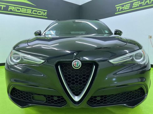 Used 2019 Alfa Romeo Stelvio Ti Sport w/ Quick Order Package 22S Sport AWD/4WD image 3