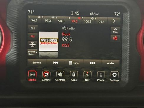 Used 2020 Jeep Wrangler Unlimited Rubicon AWD/4WD image 8