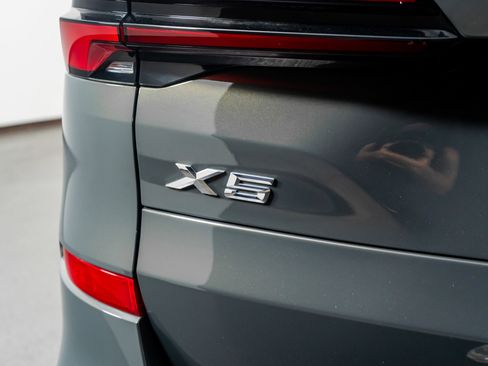 Used 2024 BMW X5 xDrive40i image 10