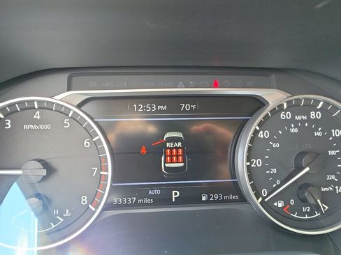 Used 2025 Nissan Pathfinder SV AWD/4WD image 26