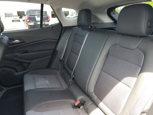 Used 2024 Chevrolet Trax LT w/ Driver Confidence Package FWD image 25
