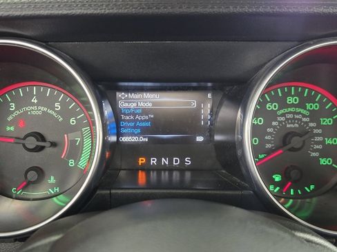 Used 2021 Ford Mustang Premium image 10