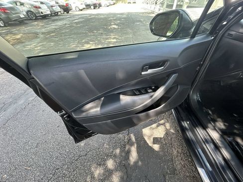 Used 2021 Toyota Corolla SE FWD image 12