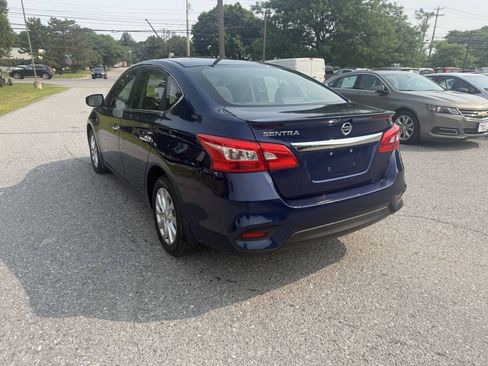 Used 2017 Nissan Sentra S w/ S Style Package FWD image 3