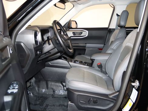 Used 2025 Ford Bronco Sport Badlands AWD/4WD image 33