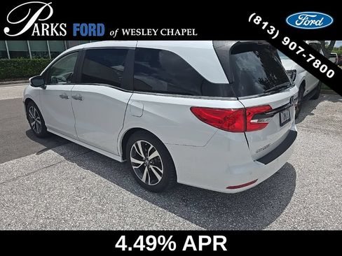 Used 2021 Honda Odyssey Touring image 4