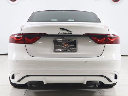 Used 2024 Jaguar XF R-Dynamic SE image 57