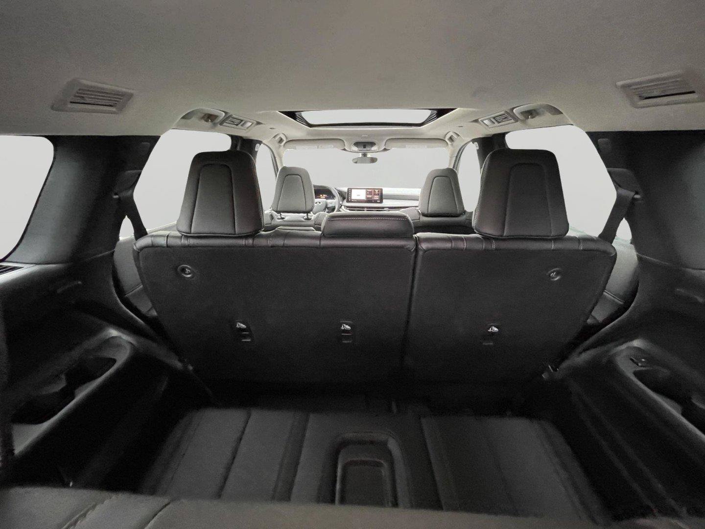 Used 2026 INFINITI QX60 Luxe w/ Cargo Package AWD/4WD image 10