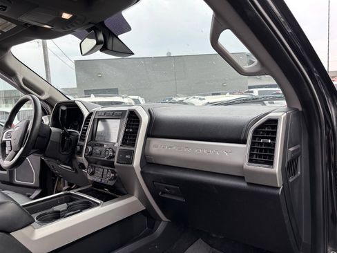 Used 2019 Ford F350 Lariat w/ Lariat Ultimate Package AWD/4WD image 14