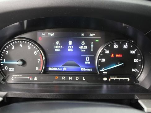 Used 2023 Ford Explorer XLT w/ Equipment Group 202A AWD/4WD image 34