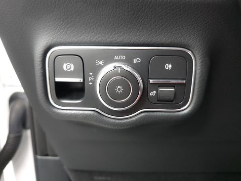 Used 2025 Mercedes-Benz G 550 w/ Manufactur Interior Package image 10