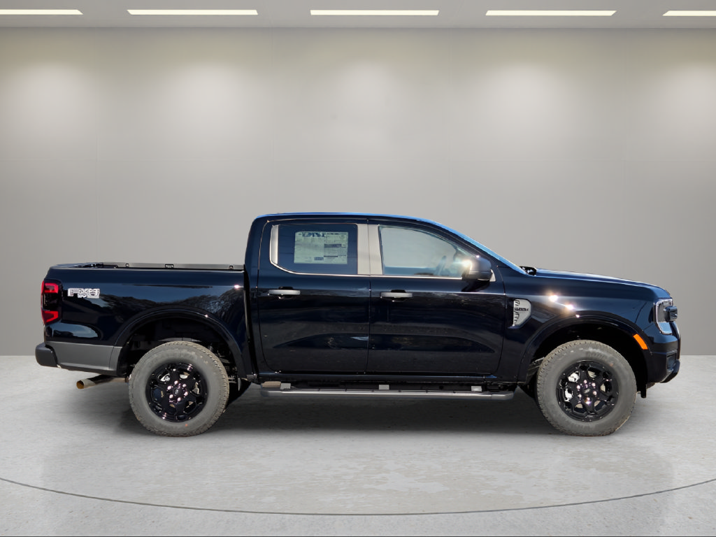 New 2026 Ford Ranger XLT w/ Equipment Group 301A High AWD/4WD image 8