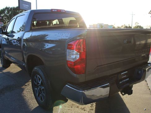 Used 2017 Toyota Tundra SR5 w/ TRD Off Road Package image 34