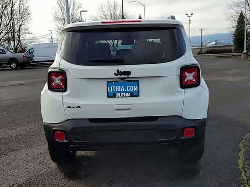 Used 2023 Jeep Renegade Altitude w/ Sun/Sound Group image 7