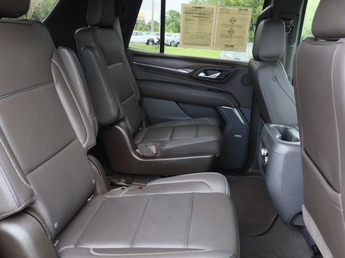 Certified 2021 GMC Yukon Denali w/ Denali Premium Package RWD image 34