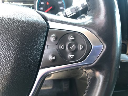 Used 2018 Chevrolet Traverse LT AWD/4WD image 12