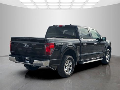 Used 2025 Ford F150 XLT w/ Equipment Group 301A Standard image 7