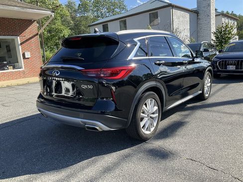 Used 2019 INFINITI QX50 Essential w/ Premium Heat Package AWD/4WD image 4