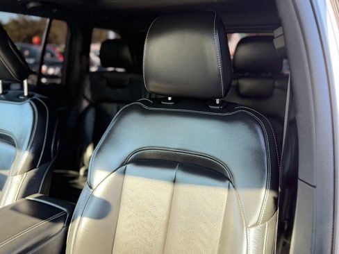 Used 2024 Jeep Grand Cherokee Limited 4xe AWD/4WD image 9