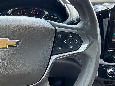 Used 2019 Chevrolet Traverse Premier w/ Driver Confidence II Package FWD image 19
