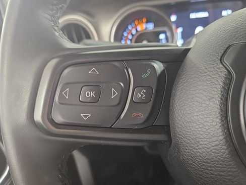 Used 2021 Jeep Wrangler Unlimited Sport AWD/4WD image 12