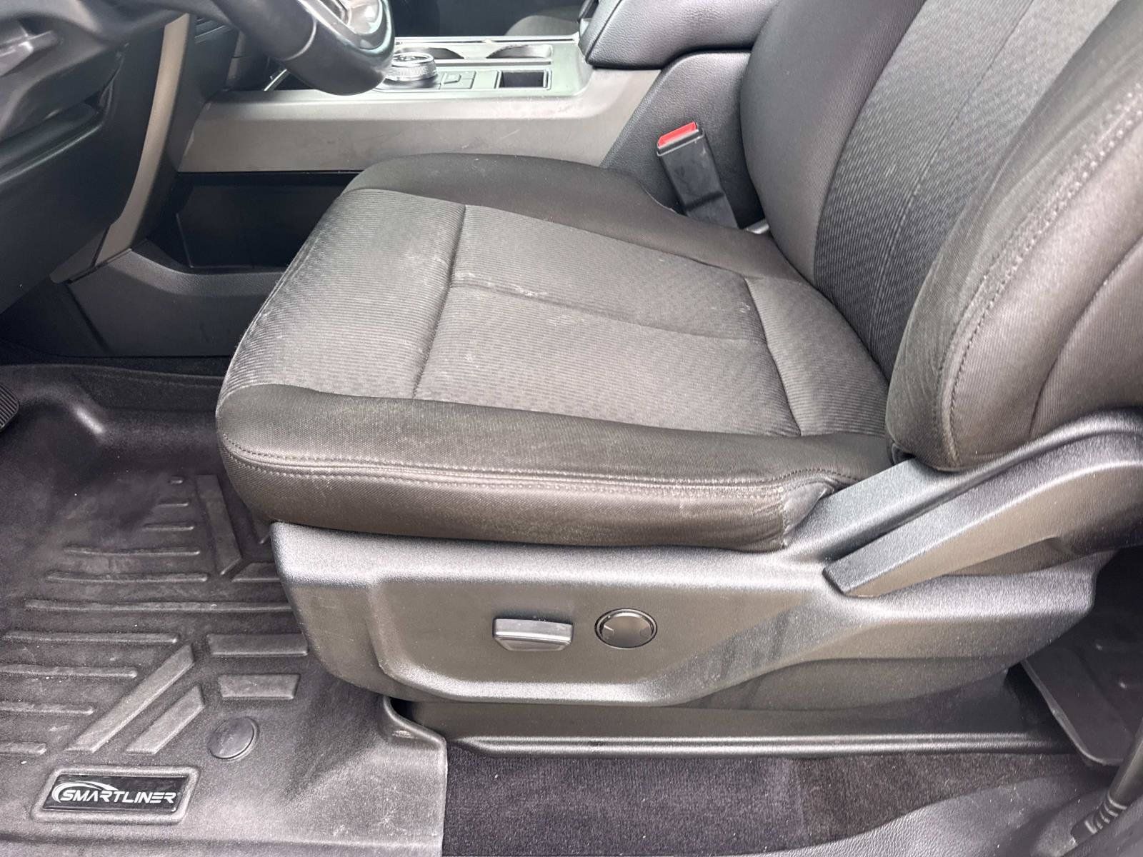 Used 2021 Ford Expedition Max XLT w/ Cargo Package RWD image 15