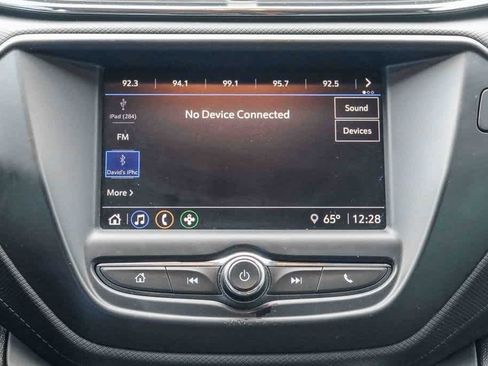 Used 2021 Chevrolet TrailBlazer LS image 13