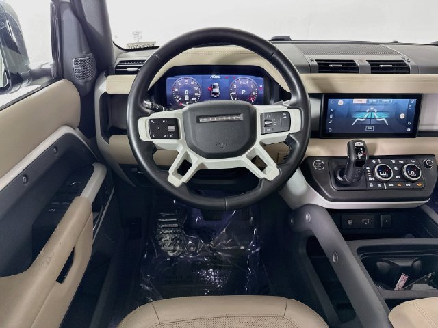 Used 2022 Land Rover Defender 110 S AWD/4WD image 25