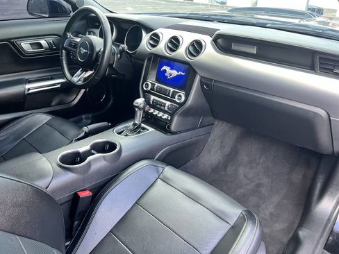 Used 2022 Ford Mustang GT Premium image 34