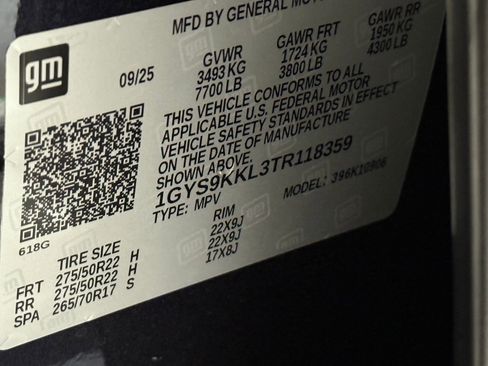 New 2026 Cadillac Escalade ESV Luxury image 18