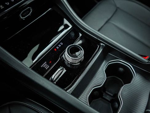 New 2026 Jeep Grand Cherokee L Limited AWD/4WD image 28