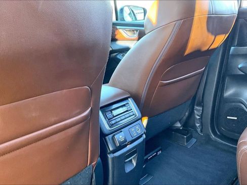 Certified 2023 Subaru Ascent Touring image 40