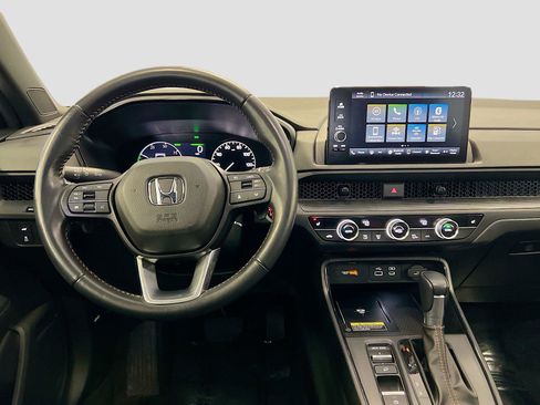 Used 2025 Honda CR-V Sport-L image 2