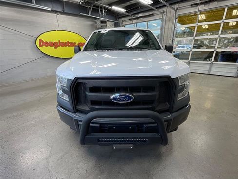 Used 2017 Ford F150 XL w/ Equipment Group 101A Mid image 8