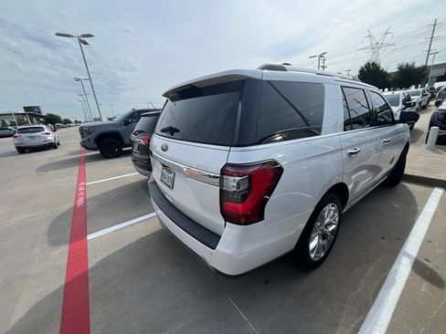 Used 2018 Ford Expedition Limited w/ Equipment Group 302A AWD/4WD image 4