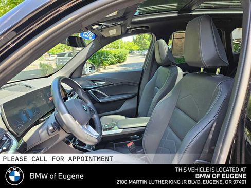 Used 2025 BMW X1 xDrive28i w/ Technology Package AWD/4WD image 24
